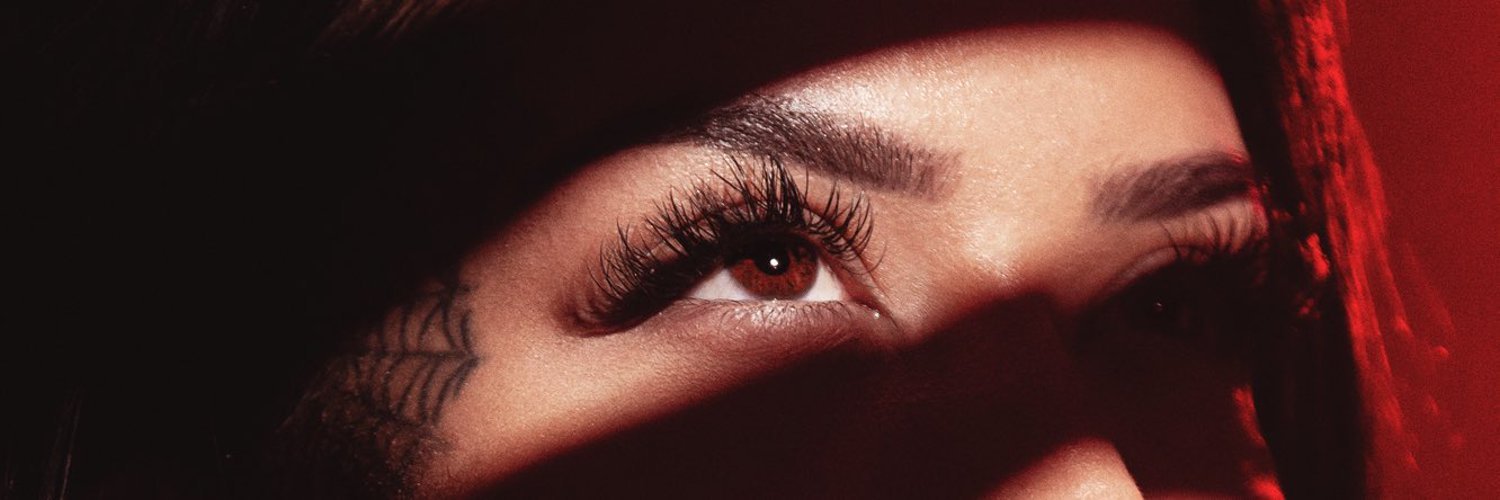 Katrina Jade header