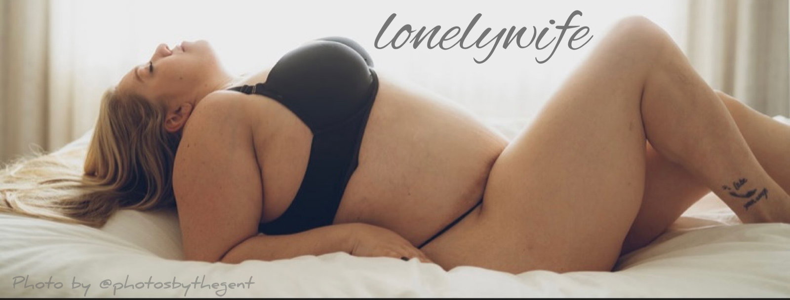 Lonelywife header
