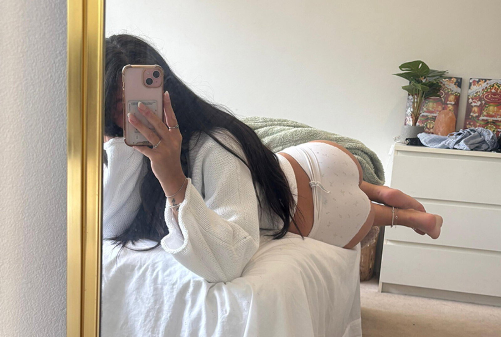 madi <3 header