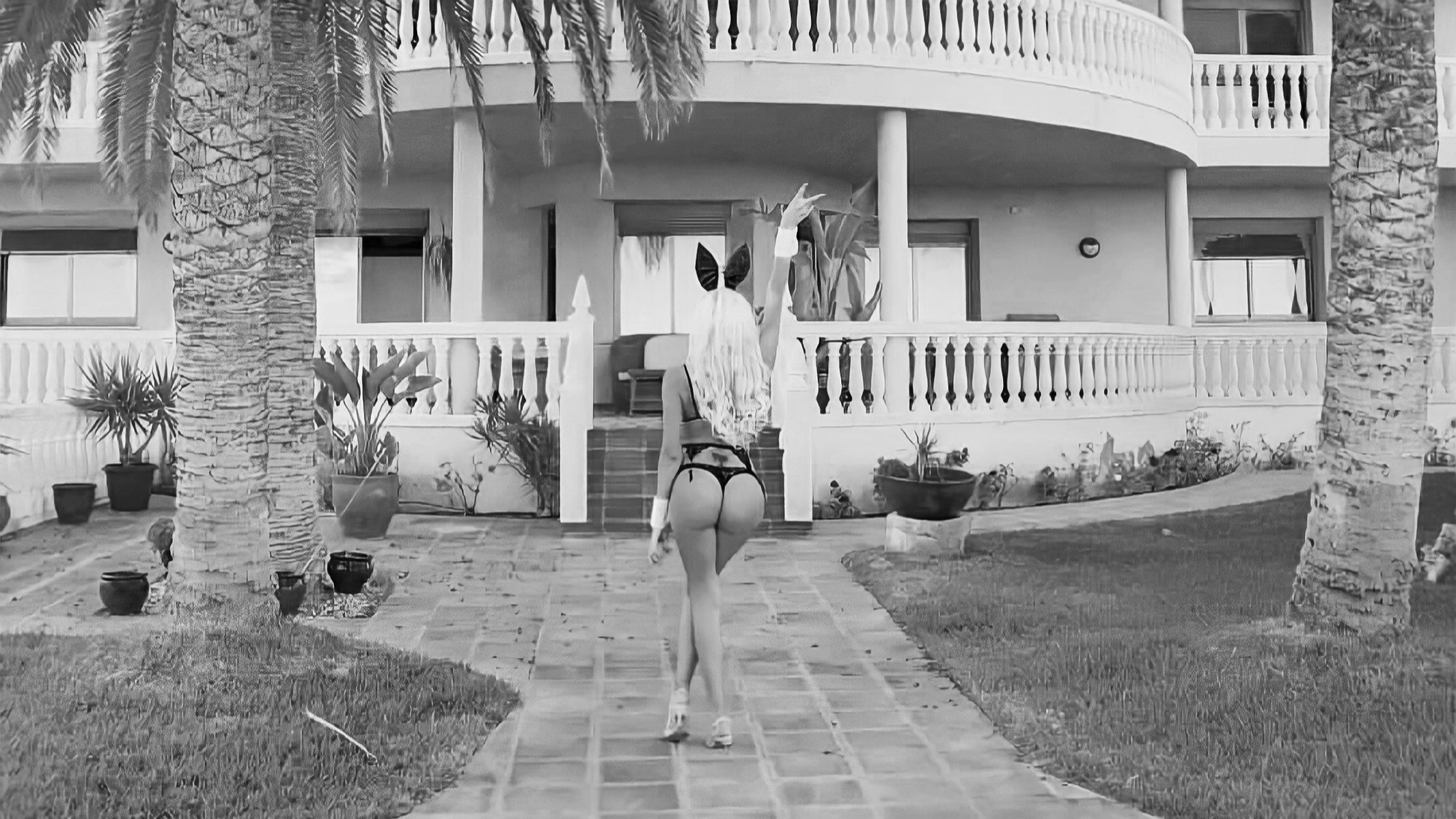 Megan Million — Luxury Bimbo Doll (free) header