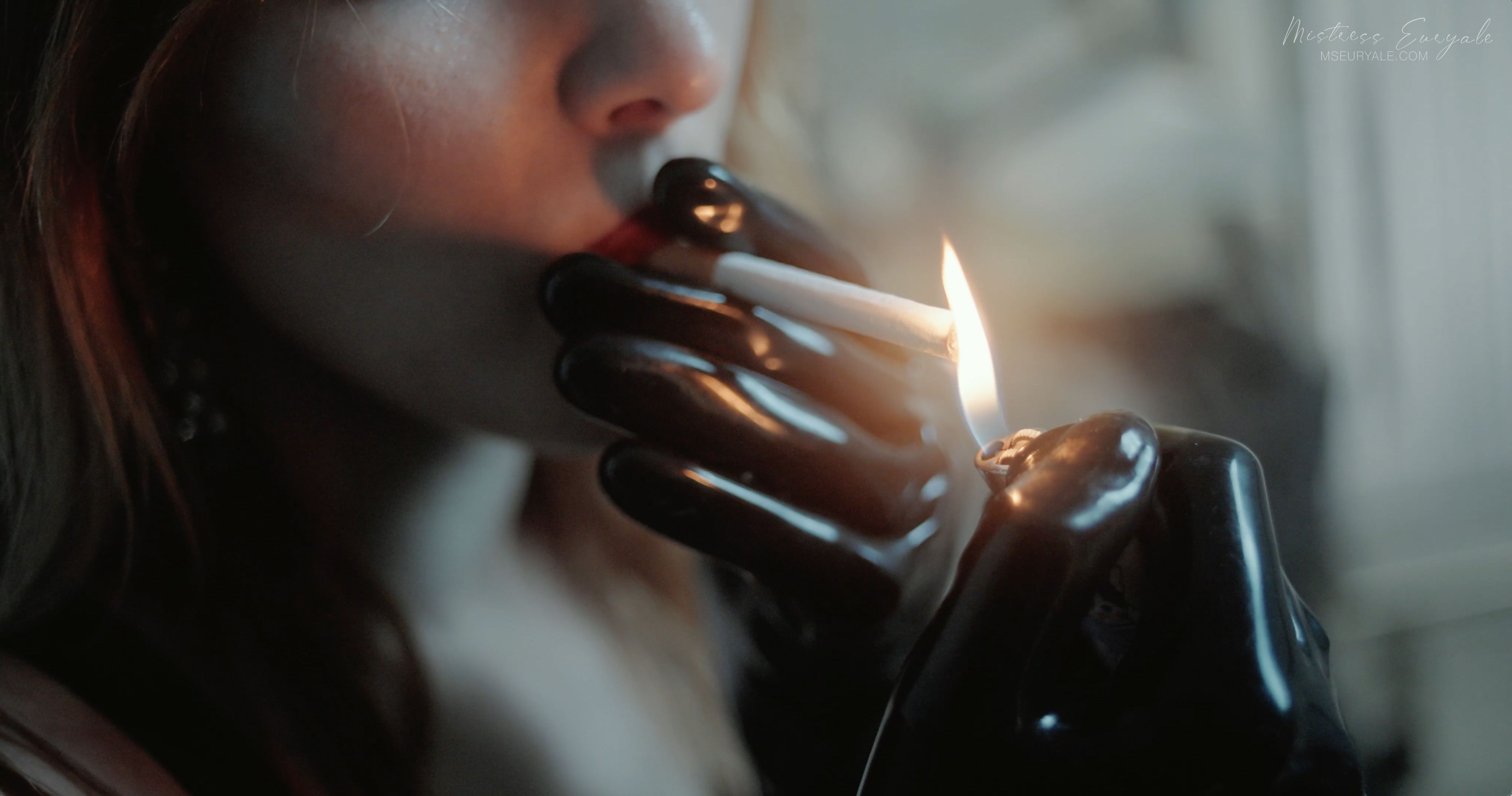 Mistress Elis Euryale header