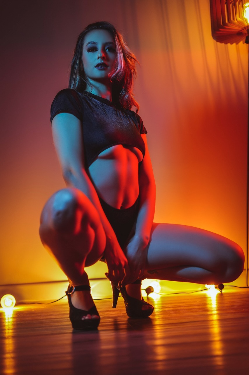 Nicollefiorett header