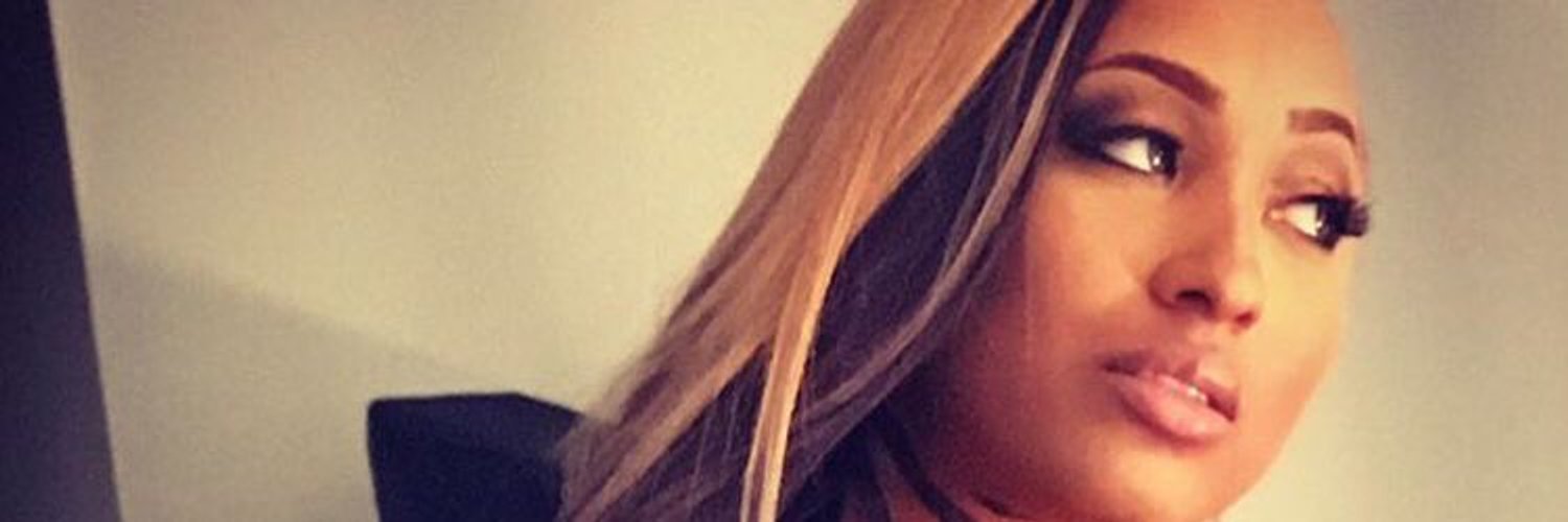 Nyla Starr header