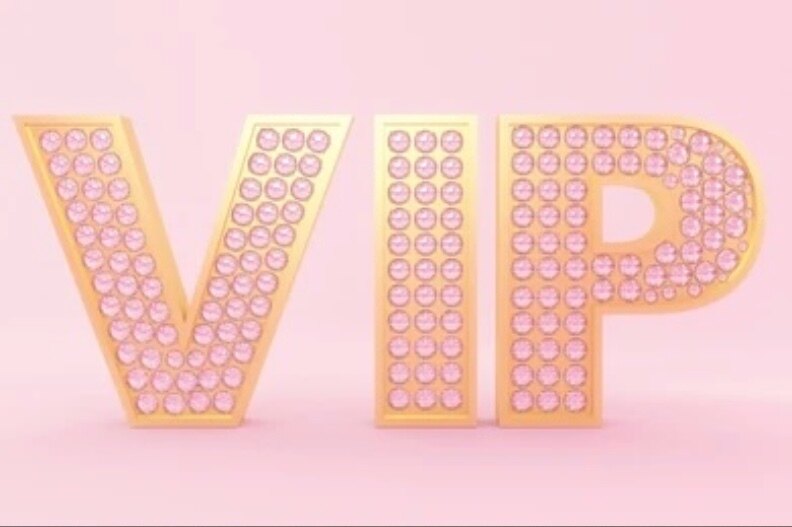 Paigey Nicole header