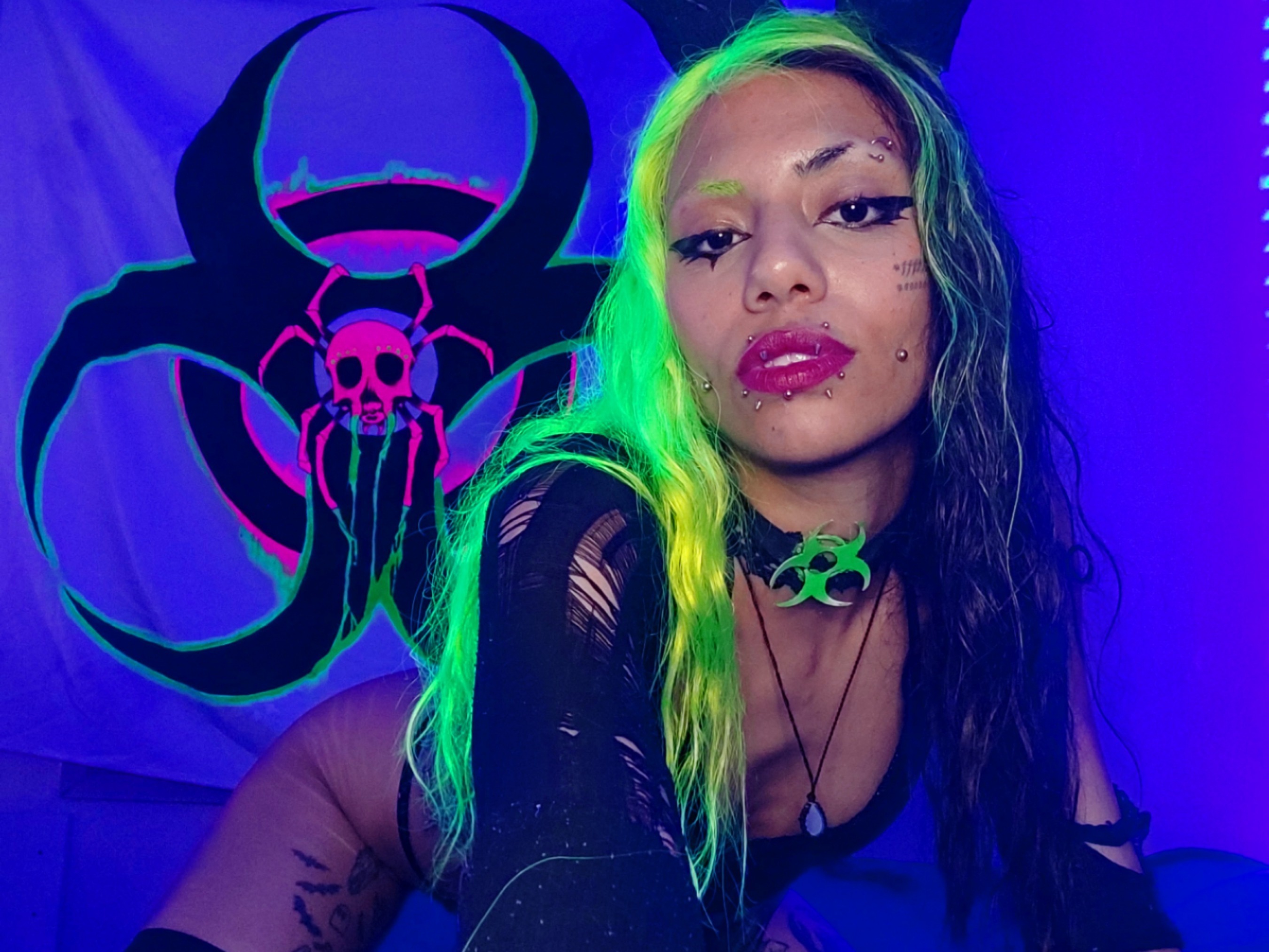 VENENO • Poison Wish header