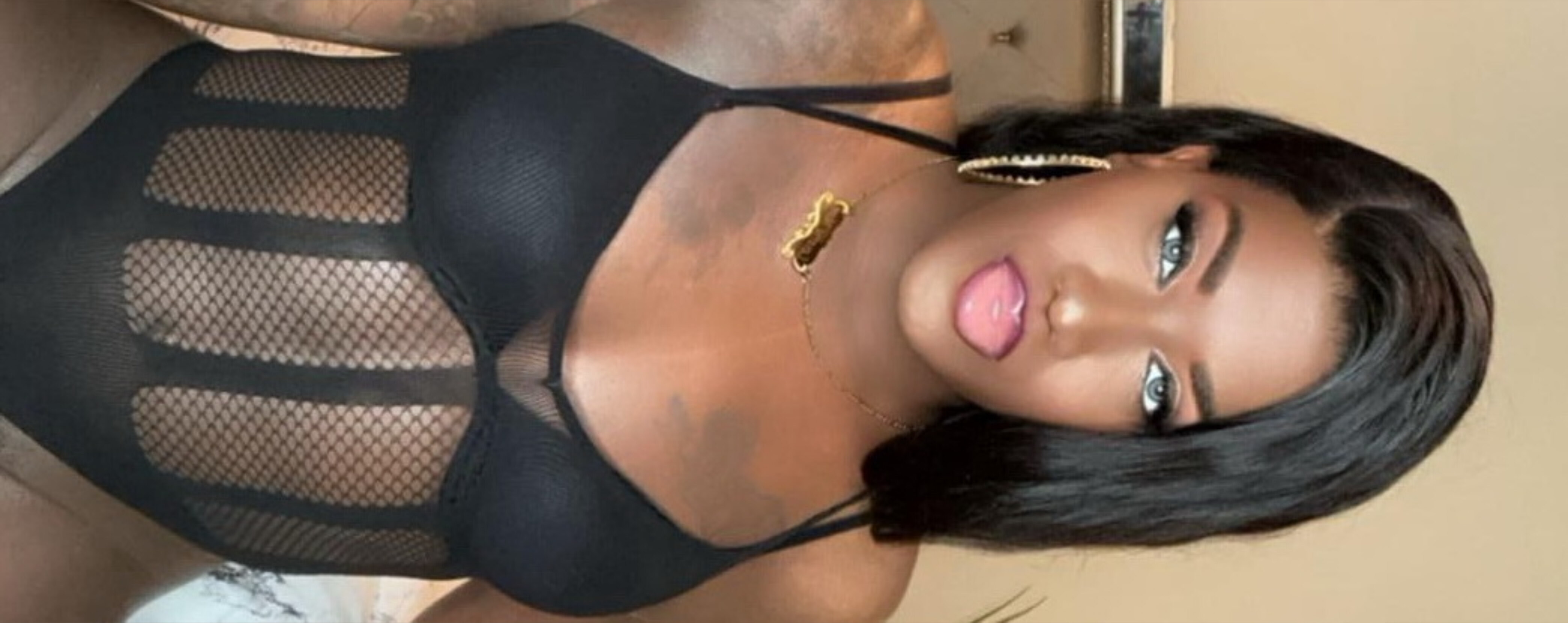 Shemale Chocolate header