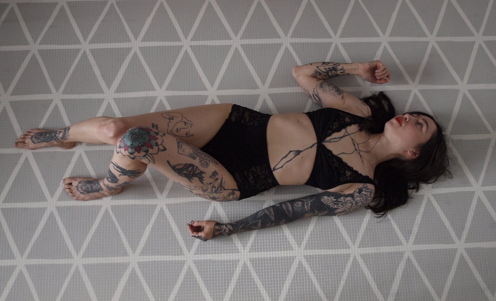 Linda header