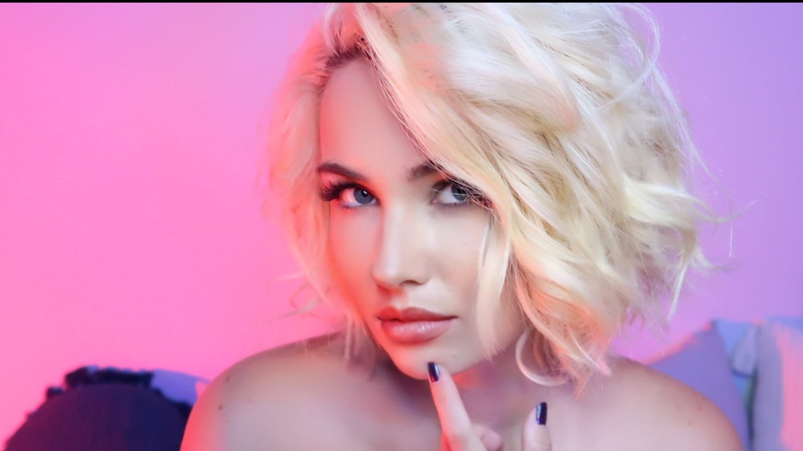 Stepanka header