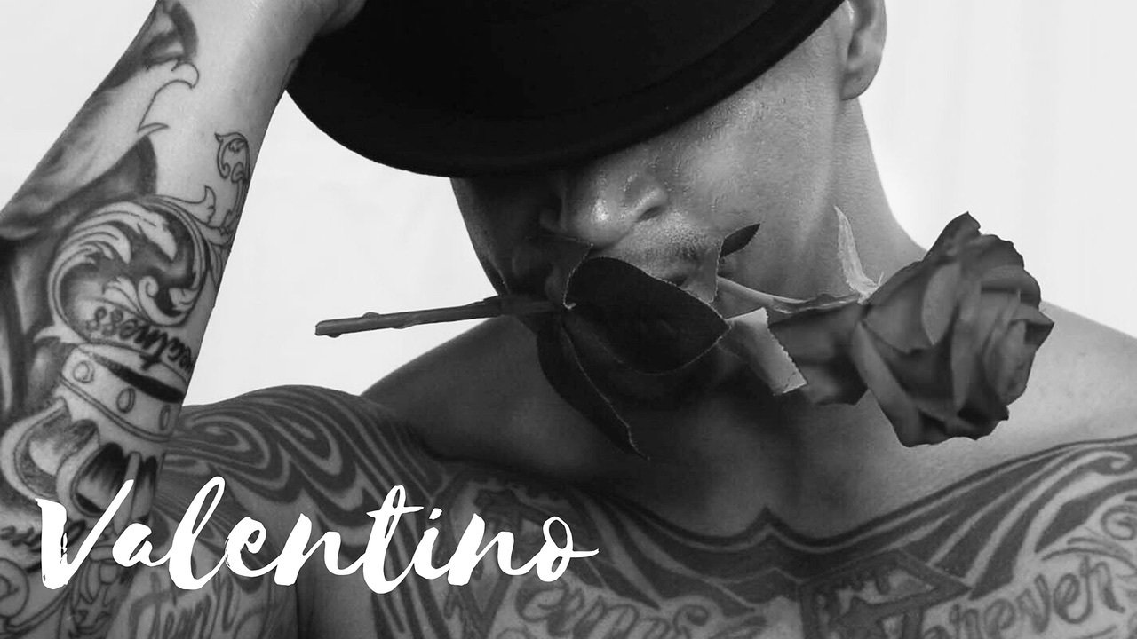 Valentino The Entertainer header