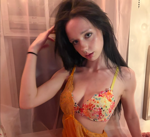 Annabelle ݁ .𖥔 ݁ ˖ - OnlyFans creator with 0 reviews (0.0/5 stars)