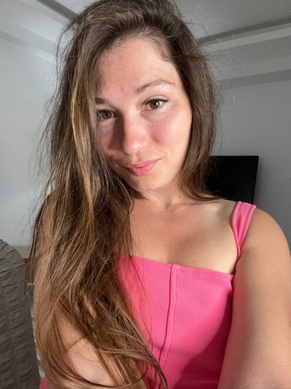 Anna ❤️‍🔥  Hairy girlfriend - OnlyFans creator with 0 reviews (0.0/5 stars)