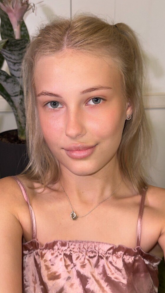 🧸 Amanda Mini 🧸 - OnlyFans creator with 0 reviews (0.0/5 stars)