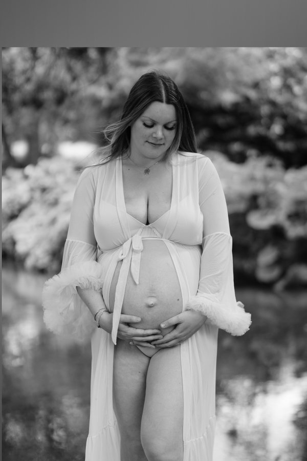 Milk Mommy Holli 🍼 - OnlyFans creator with 0 reviews (0.0/5 stars)