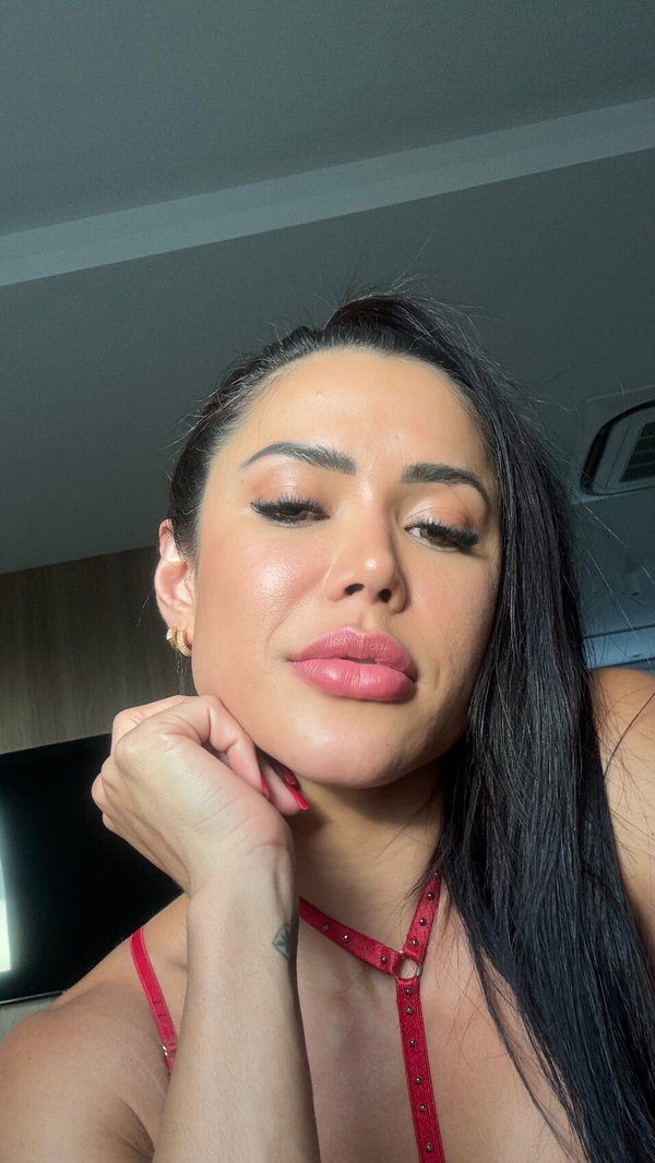 Indianara Jung - OnlyFans creator with 0 reviews (0.0/5 stars)