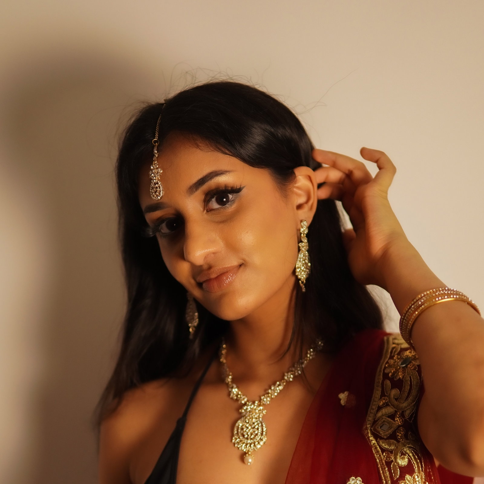 Kayla Kapoor - Onlyfans Creator
