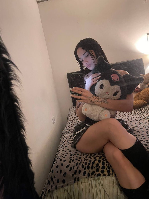 Emma - OnlyFans creator with 0 reviews (0.0/5 stars)