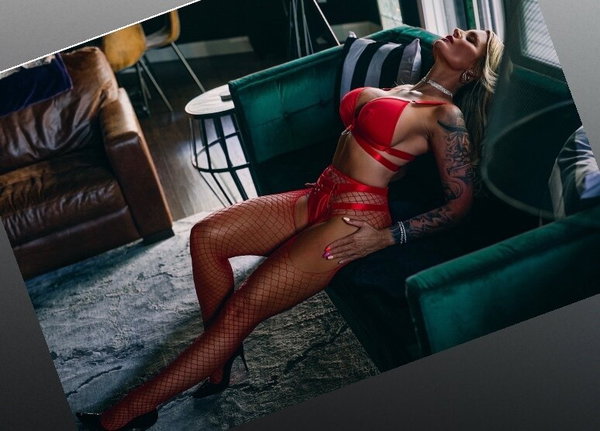 Aspen Reign -6X Miss Nude World👑