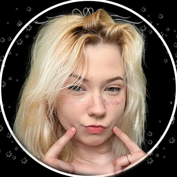 🎃 𝒥𝑒𝓃𝓃𝓎 🎃