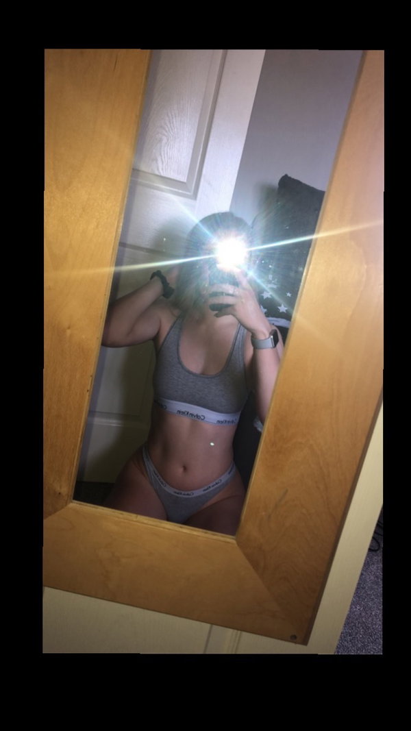 Jessica Belle - créateur OnlyFans avec 0 avis (0.0/5 étoiles)