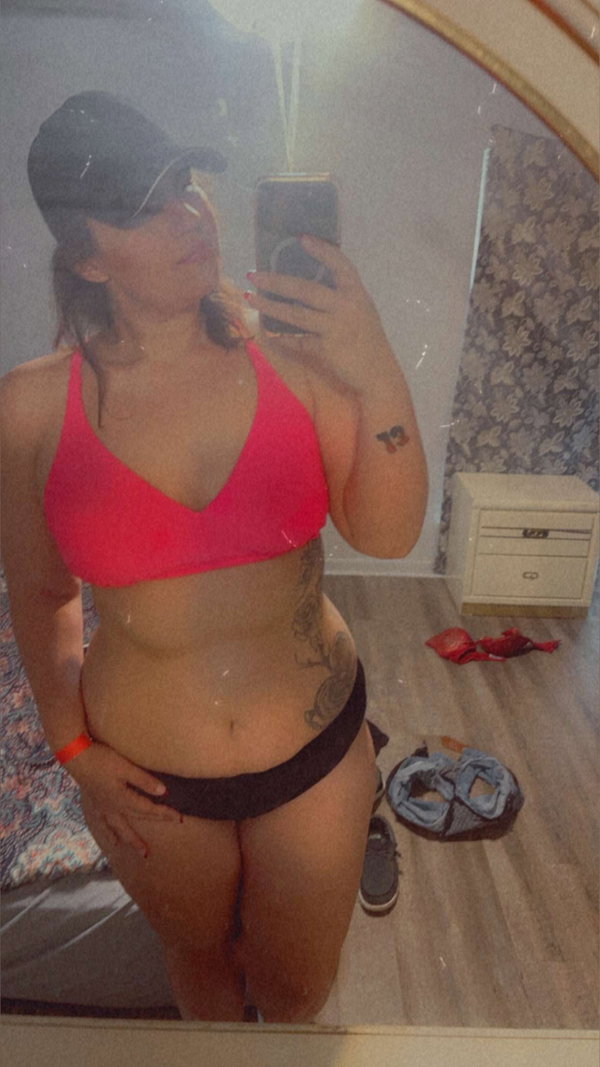 JuicyLynn - créateur OnlyFans avec 0 avis (0.0/5 étoiles)
