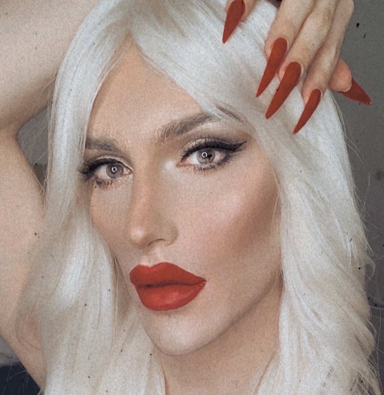Katia - Onlyfans Creator