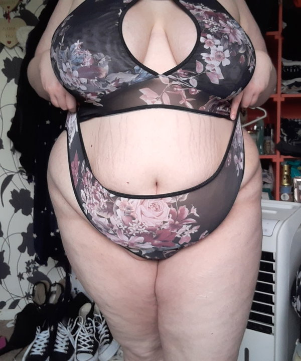 Wannabesubfree - OnlyFans creator with 0 reviews (0.0/5 stars)