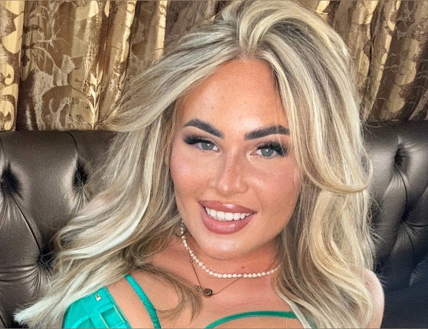 Danielle - OnlyFans creator with 0 reviews (0.0/5 stars)