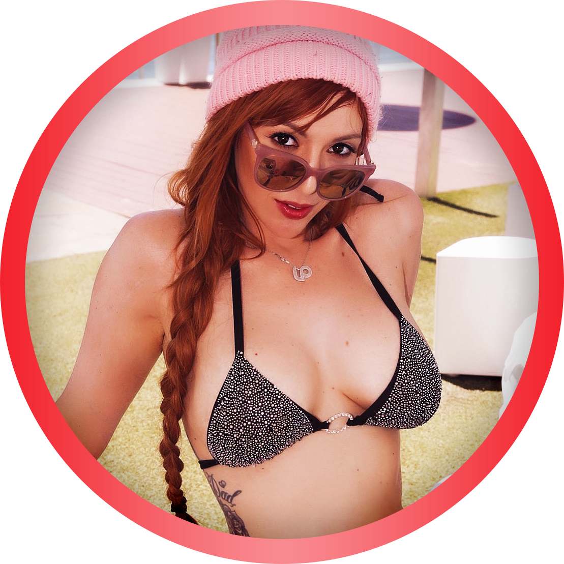 Lauren Phillips - Onlyfans Creator