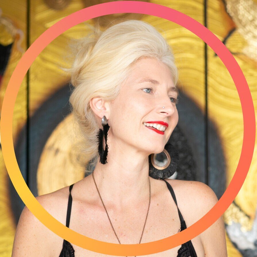 Lia Kovach - Onlyfans Creator