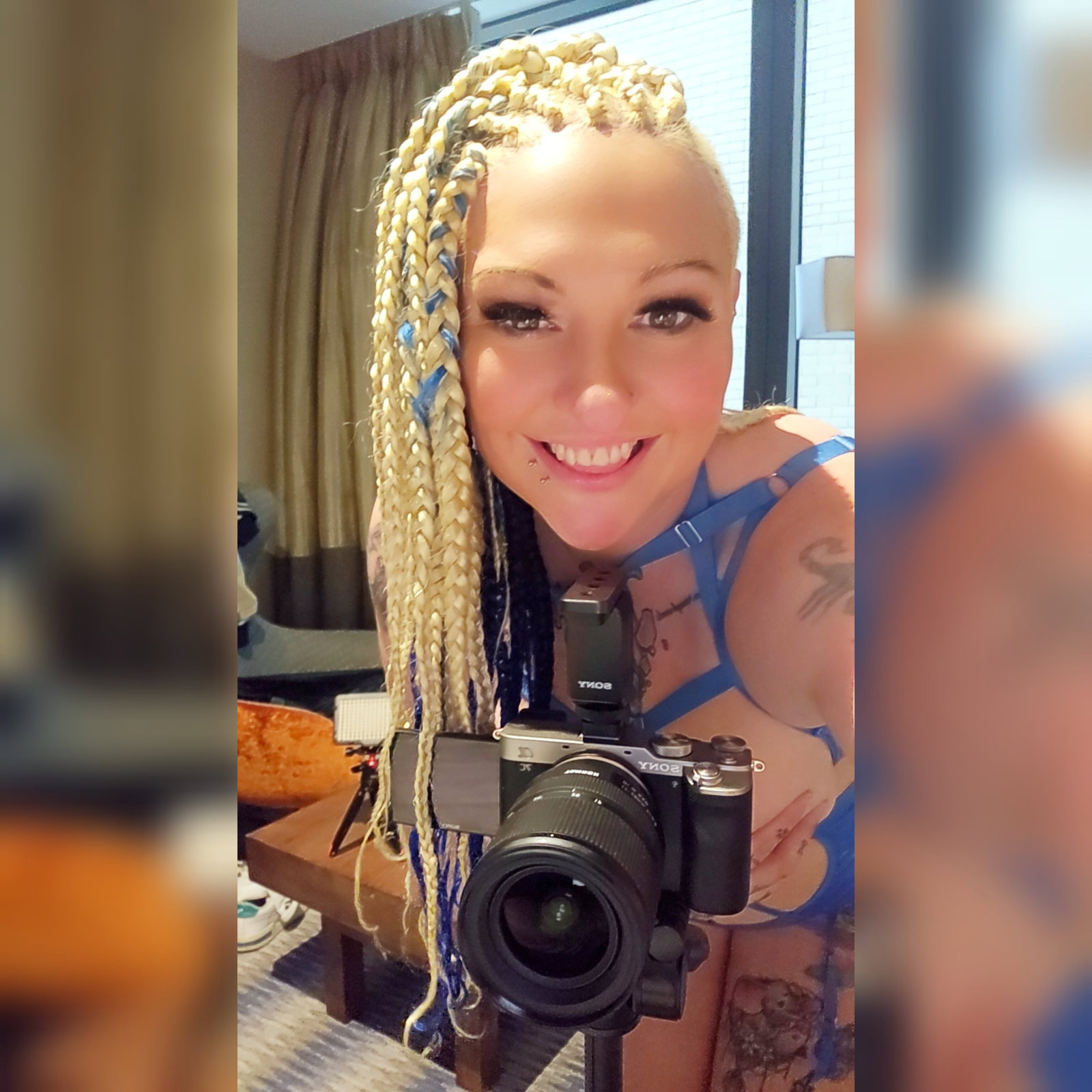 Livie - Onlyfans Creator