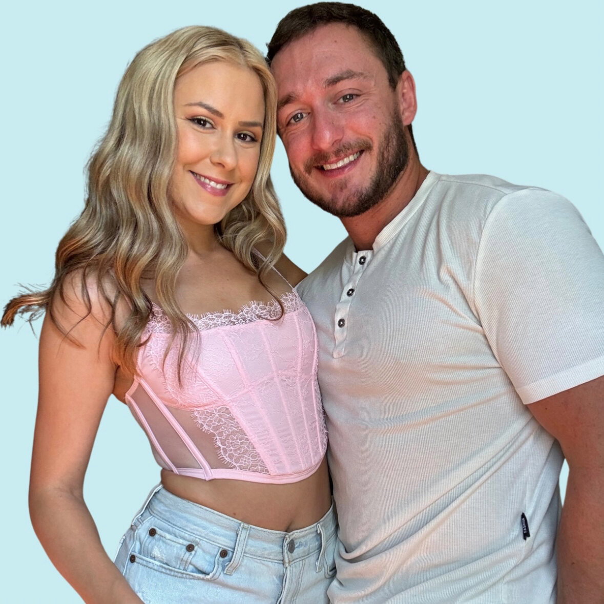 Liv and Drew - Onlyfans Creator