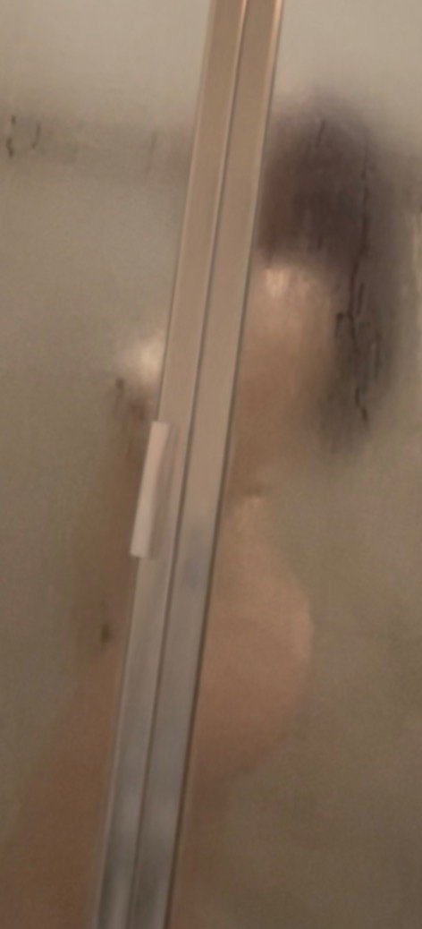 Lizzie - OnlyFans creator with 0 reviews (0.0/5 stars)