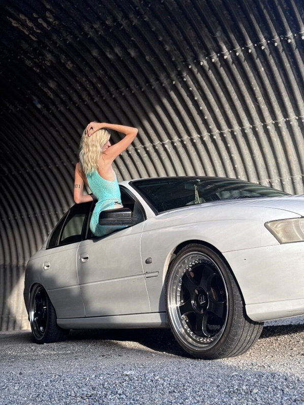 Lolly - OnlyFans creator with 0 reviews (0.0/5 stars)