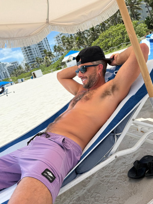 Lucas Frost - OnlyFans creator with 0 reviews (0.0/5 stars)