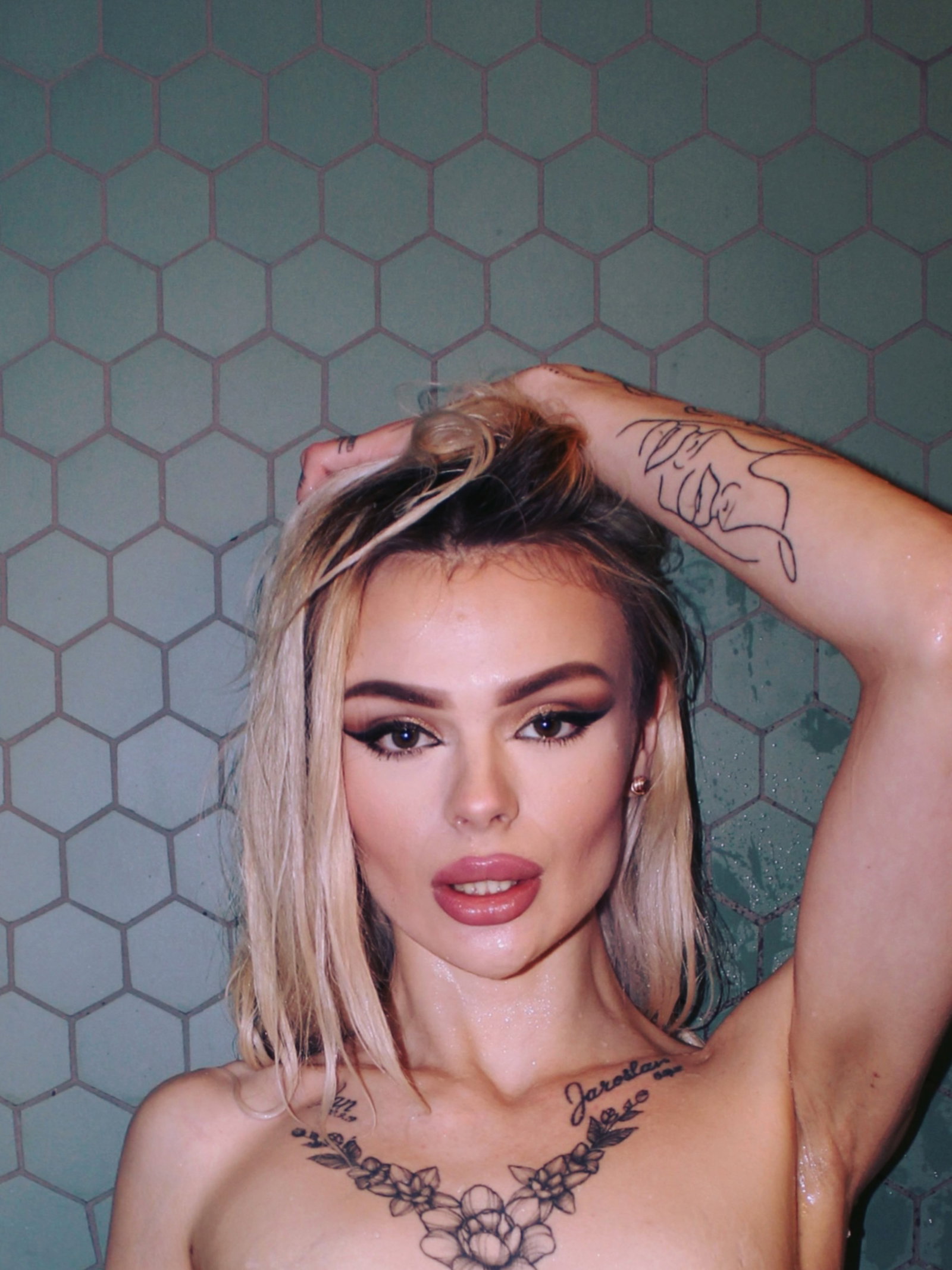 Luisa Star - Onlyfans Creator