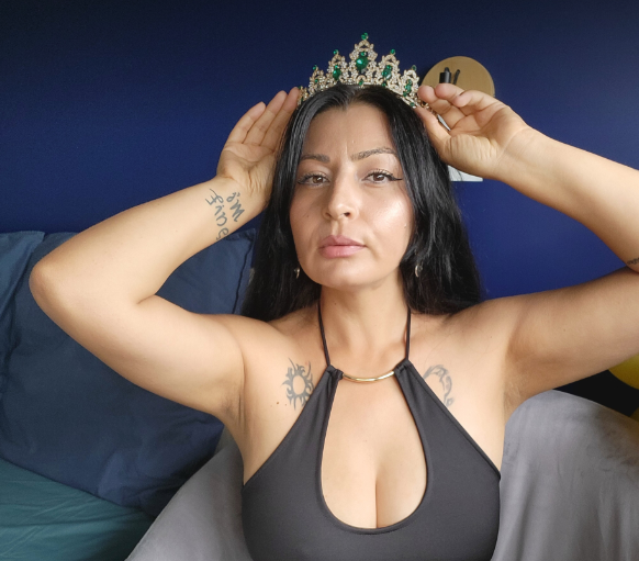 Butty Goddess Sophi🔥 - OnlyFans creator with 0 reviews (0.0/5 stars)