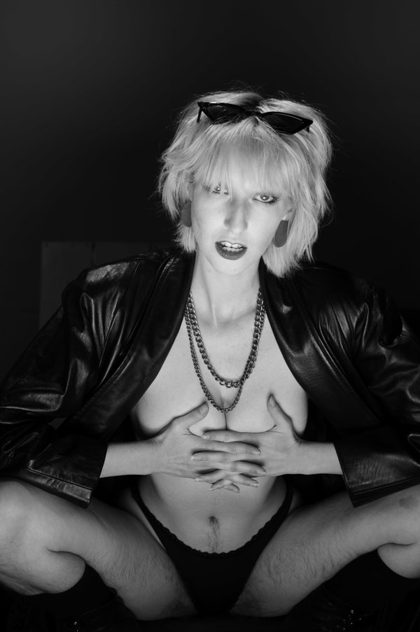 Pains Grey - OnlyFans creator with 0 reviews (0.0/5 stars)