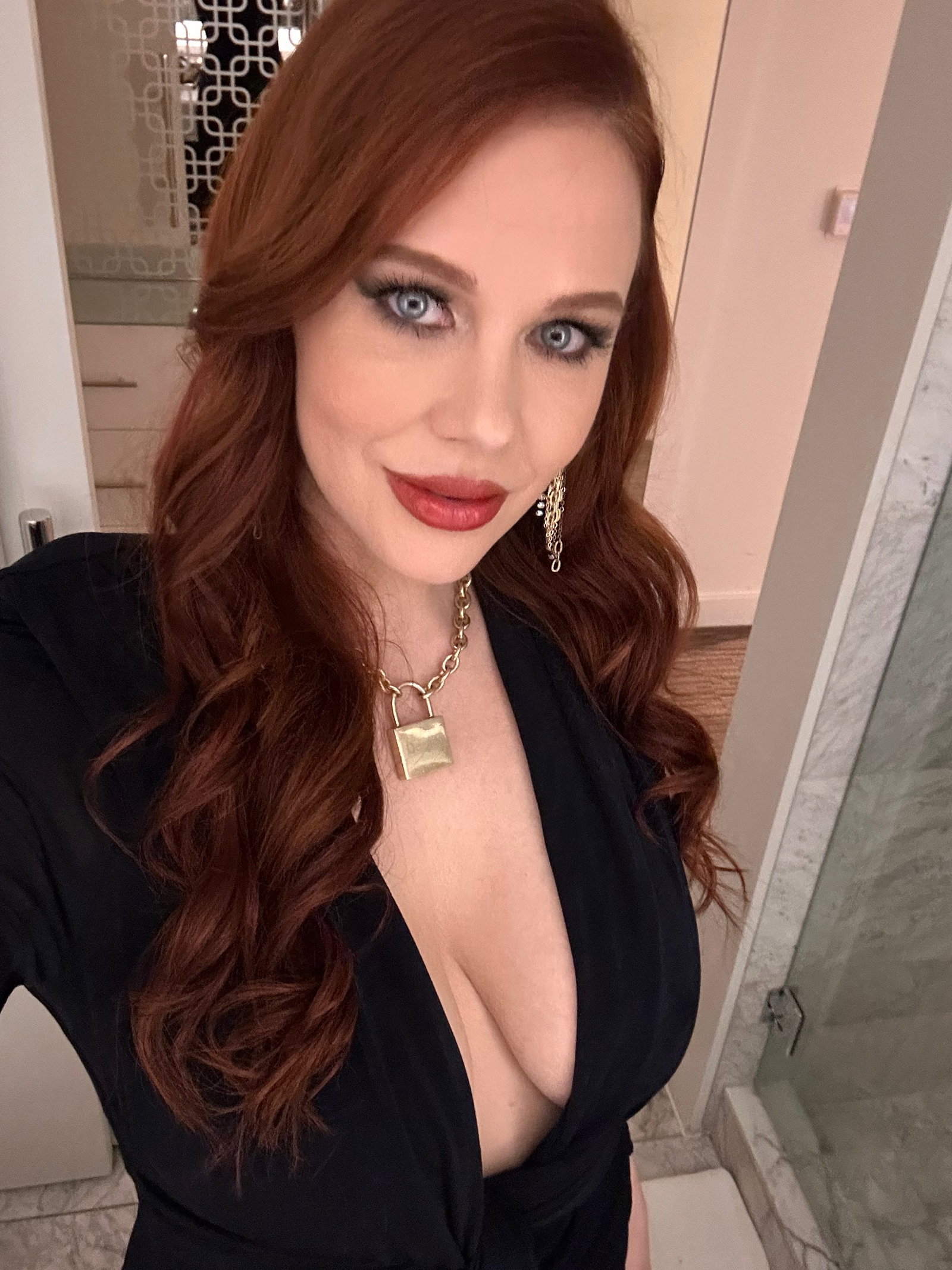 Maitland Ward - Onlyfans Creator