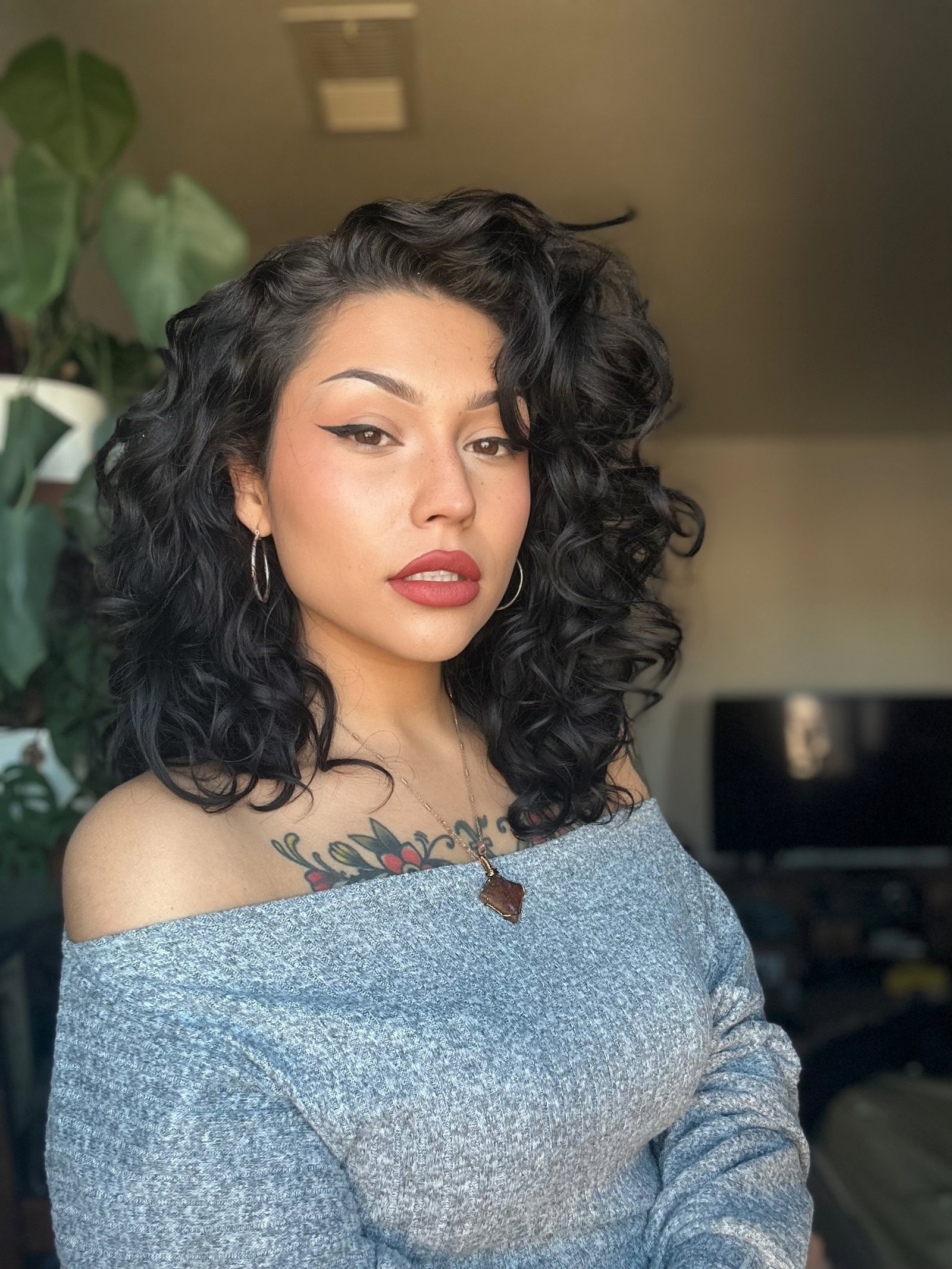 Venus Lovely - Onlyfans Creator