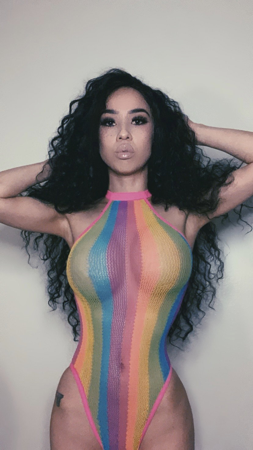 Mila Jade - Onlyfans Creator