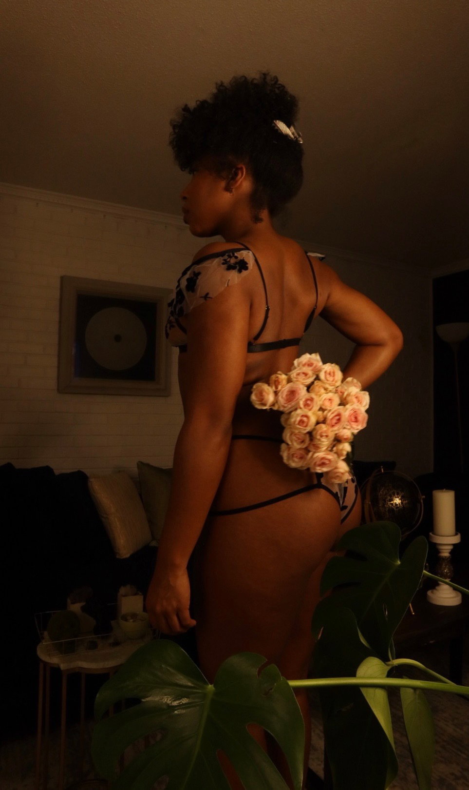 Eva - Onlyfans Creator