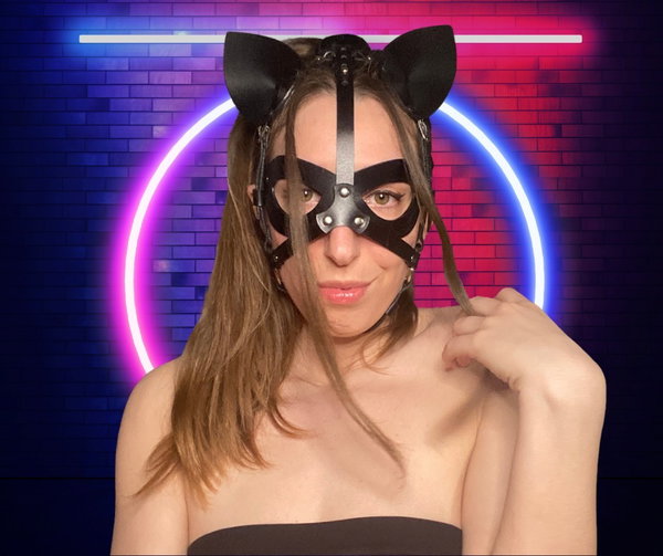 MissKittyMeow - OnlyFans creator with 0 reviews (0.0/5 stars)