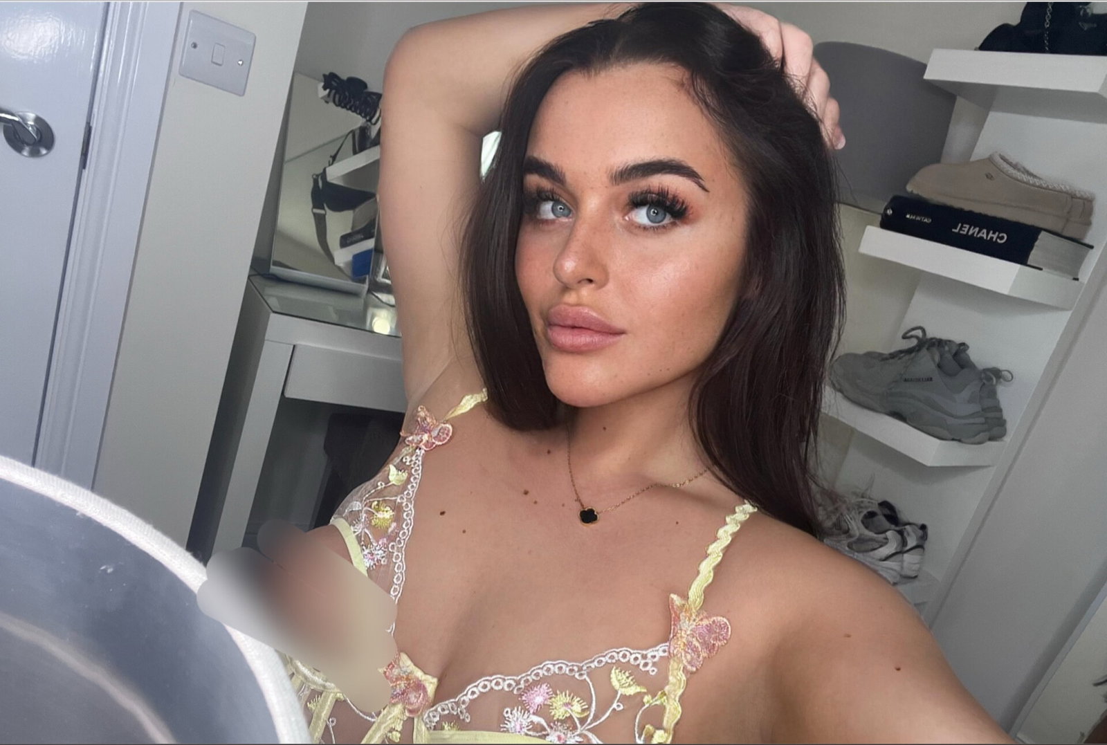 MIYA - Onlyfans Creator