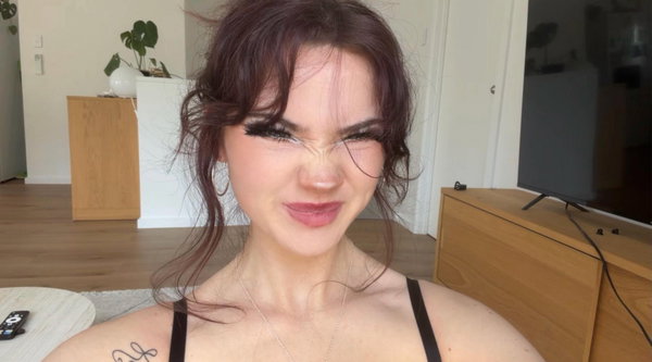 poppy ⋆˙⟡ - OnlyFans creator with 0 reviews (0.0/5 stars)