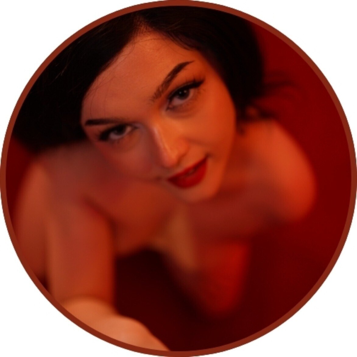 Jade Valentine - Onlyfans Creator