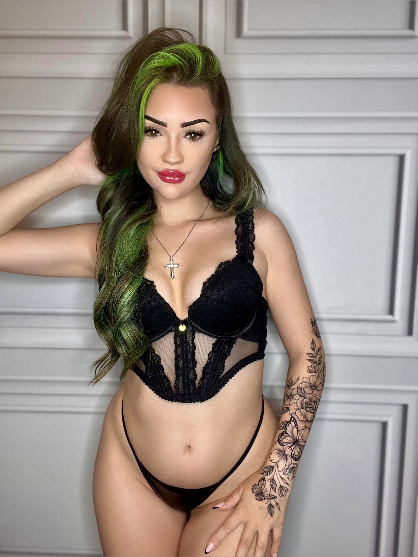 Soph - Onlyfans Creator