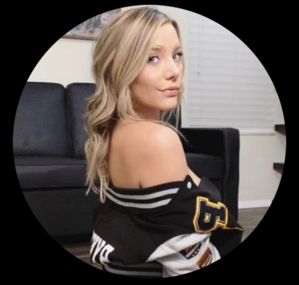 Mya Ryker - Onlyfans créateur