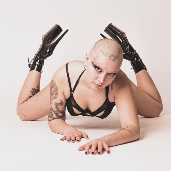 Mx Violet - OnlyFans creator with 0 reviews (0.0/5 stars)