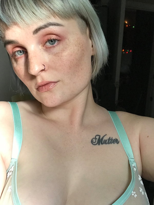 Nicki Brand - OnlyFans creator with 0 reviews (0.0/5 stars)