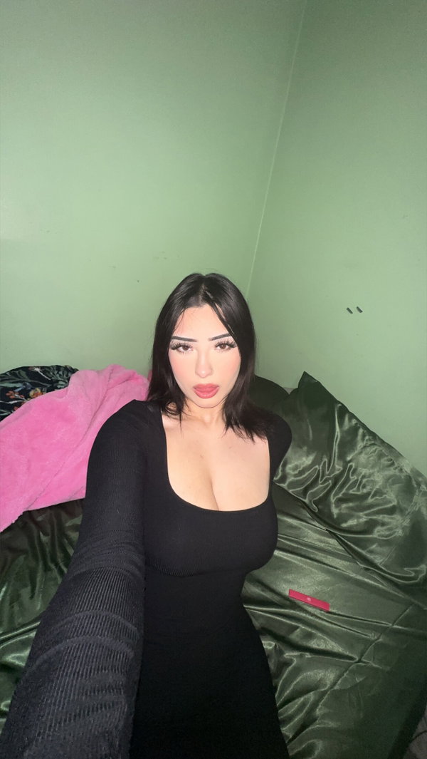 cupcakeenotempty - créateur OnlyFans avec 0 avis (0.0/5 étoiles)